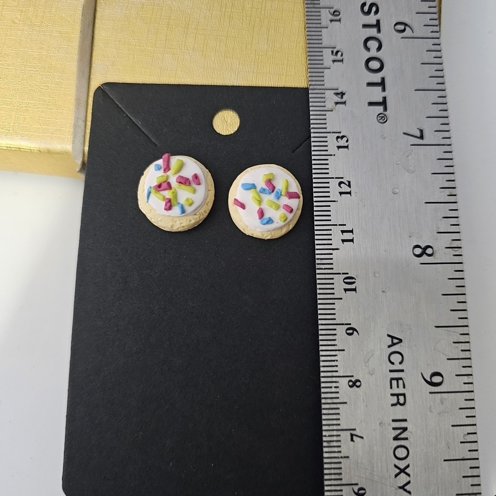 NWT, Earrings - cookies with sprinkles, light weight, hypoallergenic - Picture 3 of 3